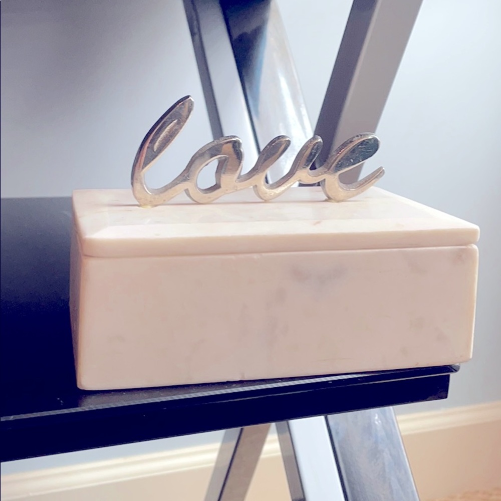Marble love box
